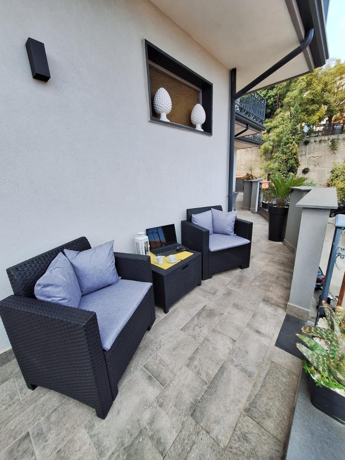 Taormina Matthome Bagian luar foto